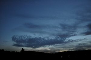 Wal-Wolke über Ehrendingen, September 2011